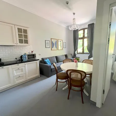 Willa Puck Bed & Breakfast 4*