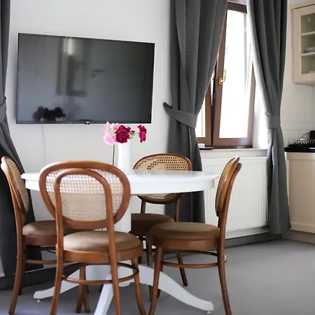 Willa Puck ベッド・アンド・ブレックファスト プツク