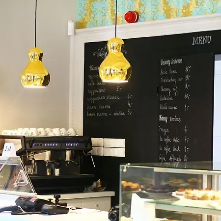 Willa Puck Bed & Breakfast 4*